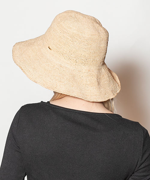 モデル頭囲：58cm 着用サイズ：ONESIZE