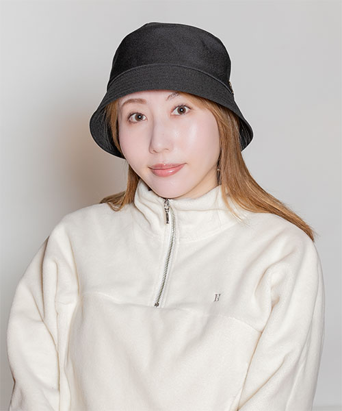 モデル頭囲：56cm 着用サイズ：ONESIZE