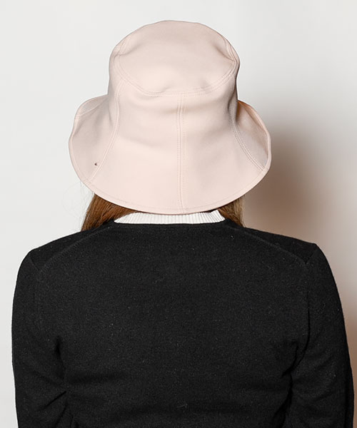 モデル頭囲：56cm 着用サイズ：ONESIZE