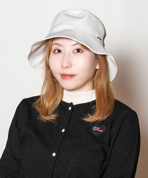 モデル頭囲：56cm 着用サイズ：ONESIZE