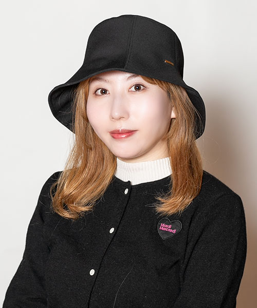 モデル頭囲：56cm 着用サイズ：ONESIZE