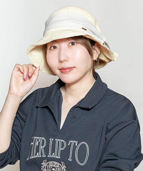 モデル頭囲：56cm 着用サイズ：ONESIZE