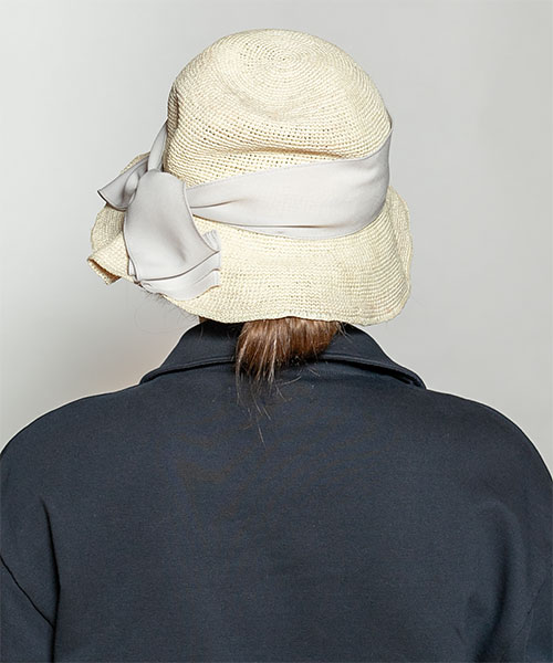 モデル頭囲：56cm 着用サイズ：ONESIZE