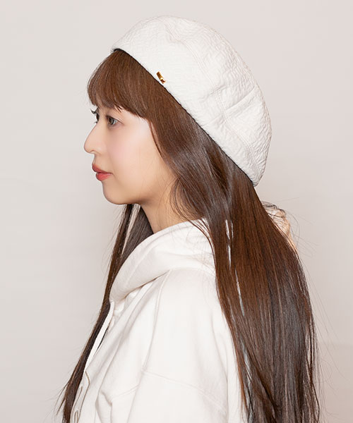 モデル頭囲：56cm 着用サイズ：ONESIZE