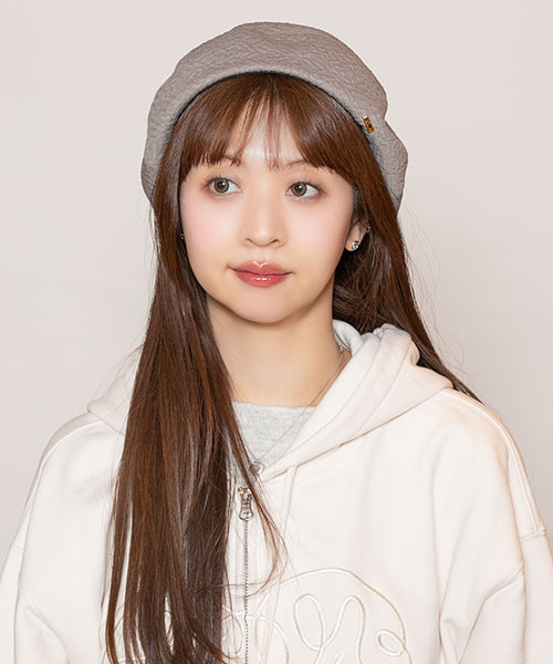 モデル頭囲：56cm 着用サイズ：ONESIZE