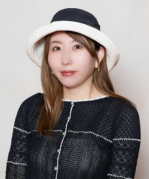 モデル頭囲：56cm 着用サイズ：ONESIZE
