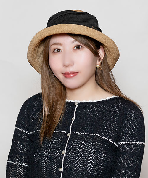 モデル頭囲：56cm 着用サイズ：ONESIZE