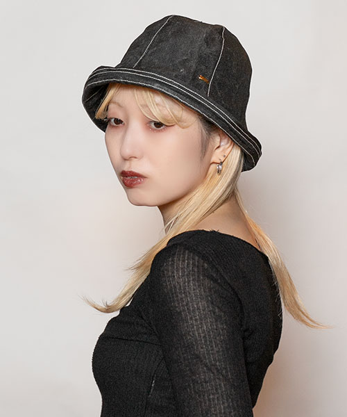 モデル頭囲：58cm 着用サイズ：ONESIZE
