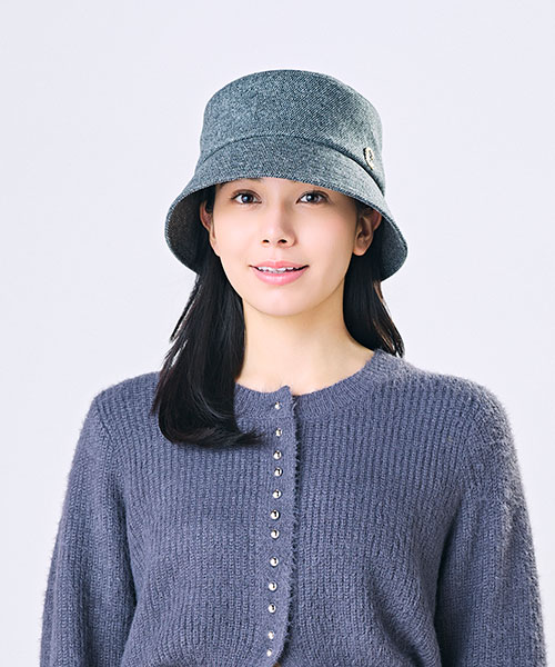 モデル頭囲：56cm 着用サイズ：ONESIZE