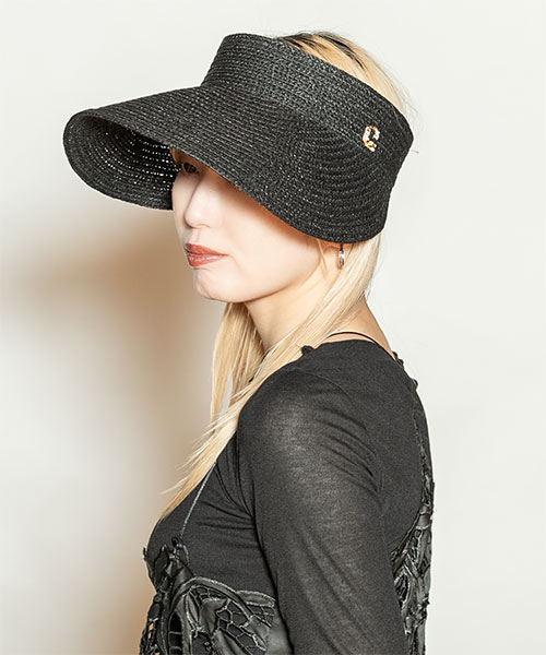 モデル頭囲：58cm 着用サイズ：ONESIZE