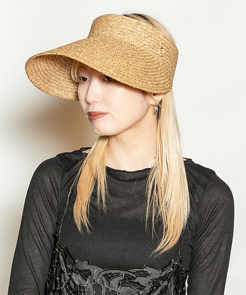 モデル頭囲：58cm 着用サイズ：ONESIZE