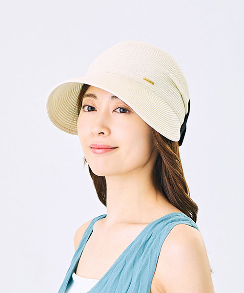 WHITE モデル頭囲：57㎝