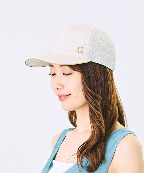 WHITE モデル頭囲：57㎝