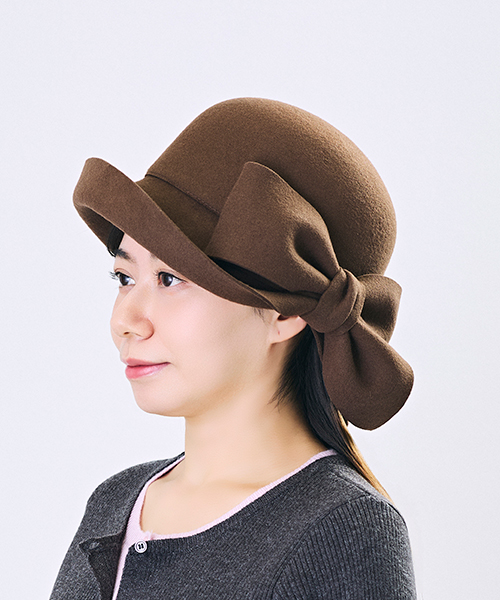 BROWN モデル頭囲：55㎝