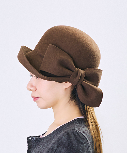 BROWN モデル頭囲：55㎝