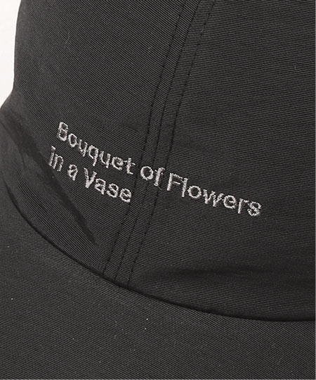 BOUQUET OF FLOWERS IN A VASE CAP BLACK ONESIZE
