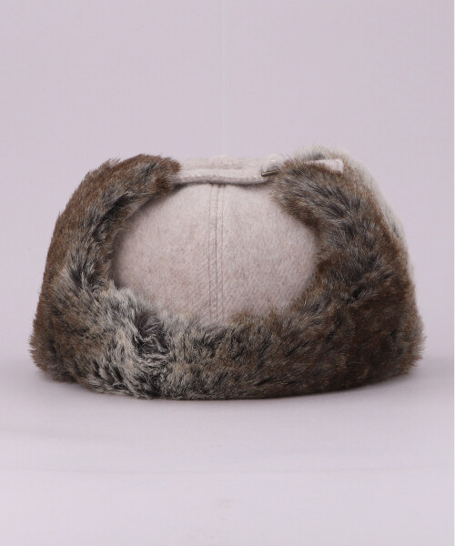 THE MET CLASSIC LOGO EAR FLAP CAP BEIGE ONESIZE