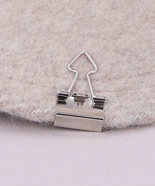 THE MET CLASSIC LOGO EAR FLAP CAP BEIGE ONESIZE