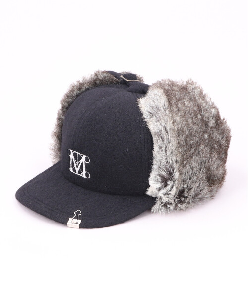 THE MET CLASSIC LOGO EAR FLAP CAP BLACK ONESIZE