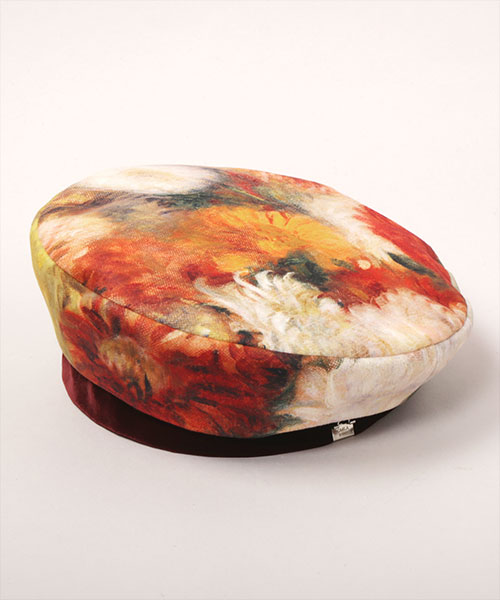 THE MET Bouquet of Chrysanthemums BERET MIX ONESIZE