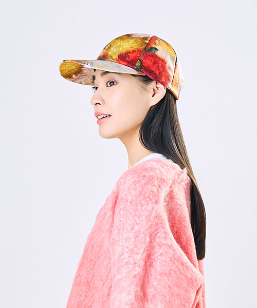 モデル頭囲：55.5cm 着用サイズ：ONESIZE