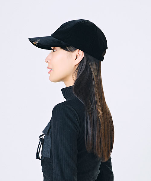 モデル頭囲：55.5cm 着用サイズ：ONESIZE