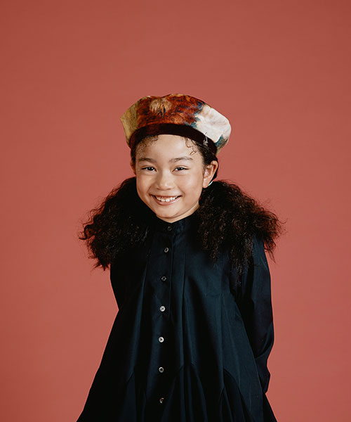 KIDS Bouquet of Chrysanthemums BERET MIX 52-54