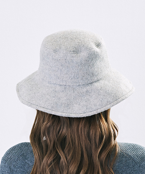 GRAY モデル頭囲：57cm