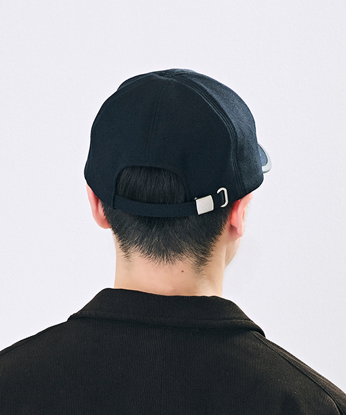 BLACK モデル頭囲：56.5cm
