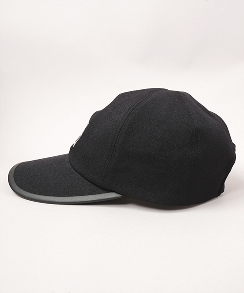 THE MET WOOLEN LIKE LOGO CAP BLACK ONESIZE