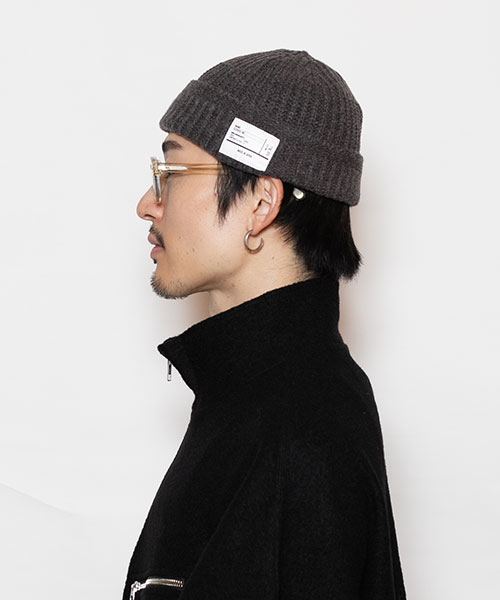 CHARCOAL GRAY モデル頭囲：58.5cm