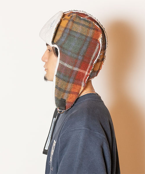 AKA SIX CHECK TRAPPER HAT MIX ONESIZE