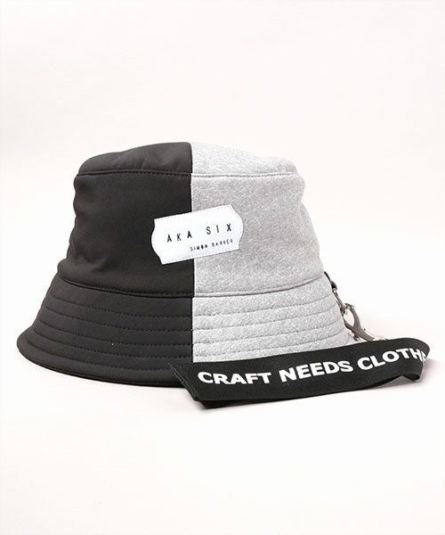 AKA SIX HALF N HALF BUCKET HAT(ONESIZE BLACK x GRAY): ハット