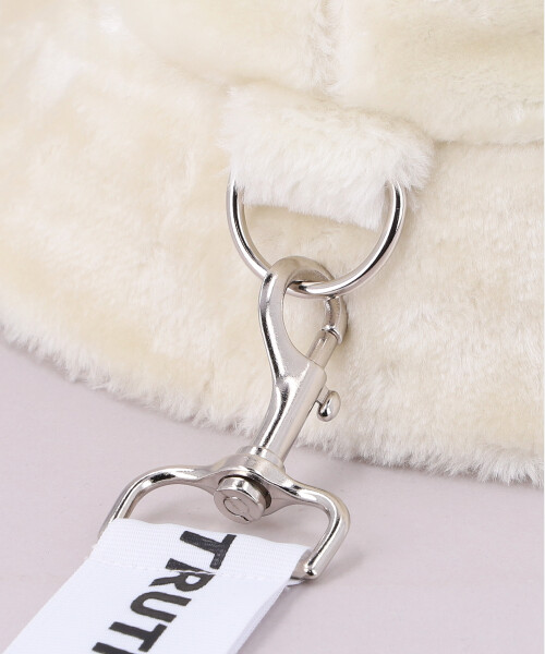 AKA SIX FUR BUCKET HAT WHITE ONESIZE
