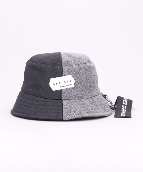 AKA SIX HERRINGBONE HALF N HALF BUCKET HAT BLACK x GRAY ONESIZE