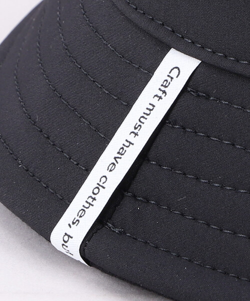 AKA SIX POLY BUCKET HAT BLACK ONESIZE