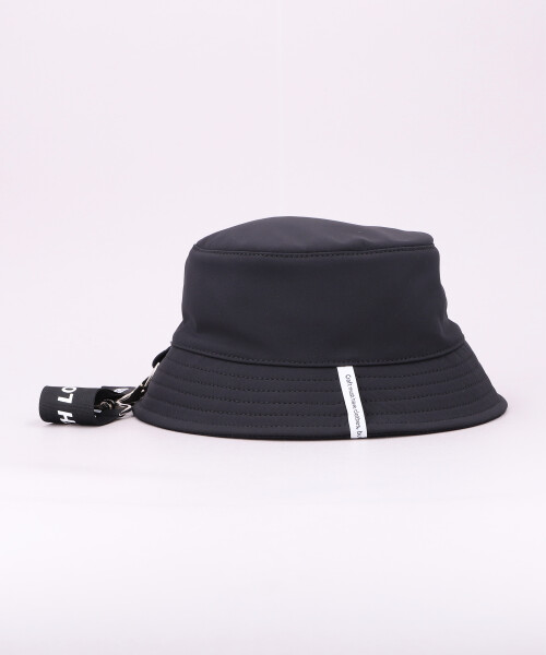 AKA SIX POLY BUCKET HAT BLACK ONESIZE