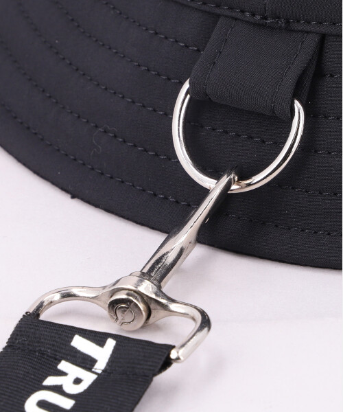 AKA SIX POLY BUCKET HAT BLACK ONESIZE