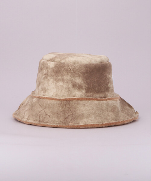 AKA SIX SHEARLING BUCKET HAT BEIGE ONESIZE