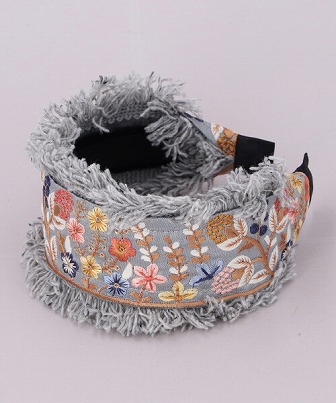 刺繍カチューシャ