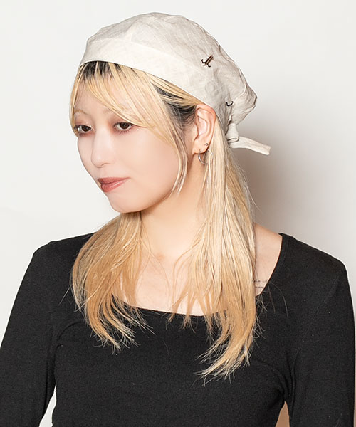 モデル頭囲：58cm 着用サイズ：ONESIZE