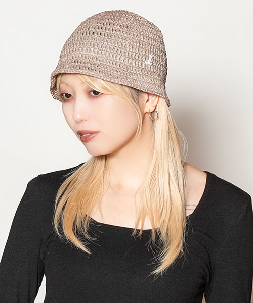 モデル頭囲：58cm 着用サイズ：ONESIZE