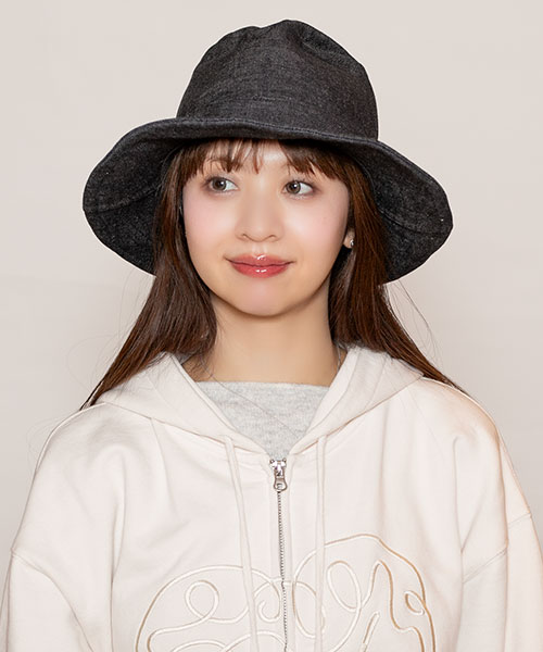 モデル頭囲：56cm 着用サイズ：M