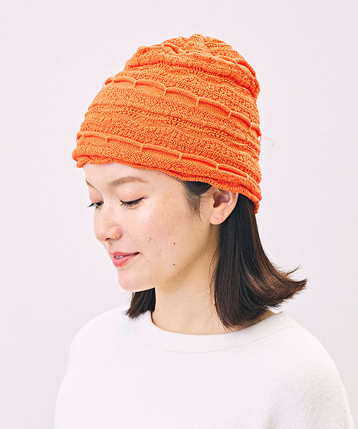 モデル頭囲：56cm 着用サイズ：ONESIZE