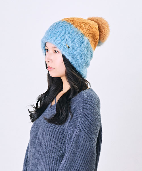 BLUE　モデル頭囲：54cm