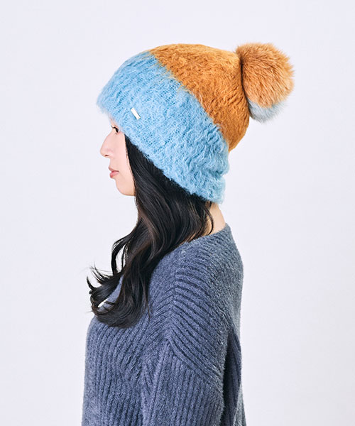 BLUE　モデル頭囲：54cm