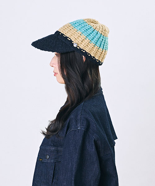 Model's head circumference: 56cm, wearing size ONESIZE