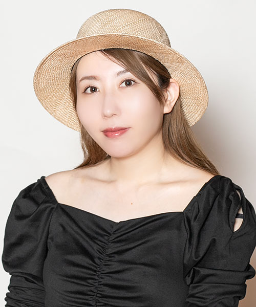 モデル頭囲：56cm 着用サイズ：ONESIZE
