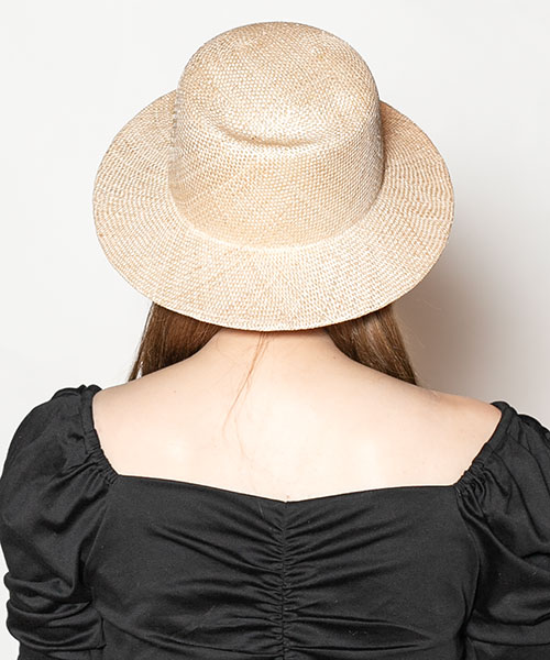 モデル頭囲：56cm 着用サイズ：ONESIZE