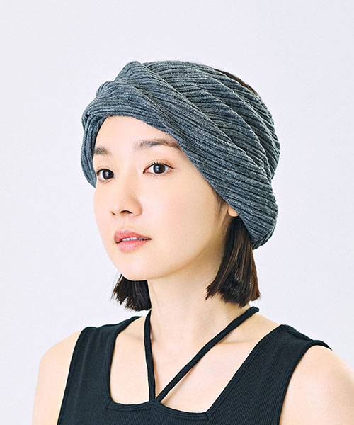 GRAY モデル頭囲：56cm